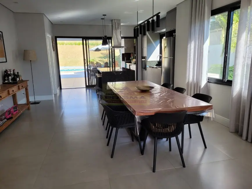 Casa de Condomínio com 3 quartos à venda, 260m2 em Itupeva - SP - imagem 8 Foto 8 de Casa de Condomínio com 3 quartos à venda, 260m2 em Itupeva - SP