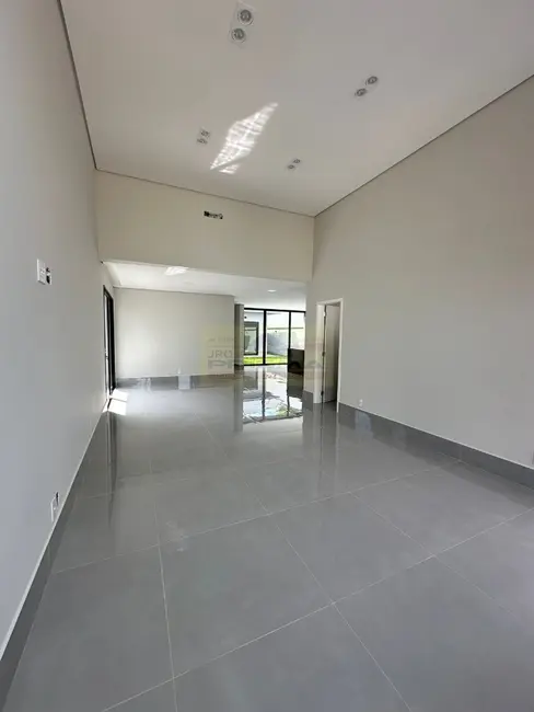 Foto 4 de Casa de Condomínio com 2 quartos à venda, 172m2 em Itupeva - SP