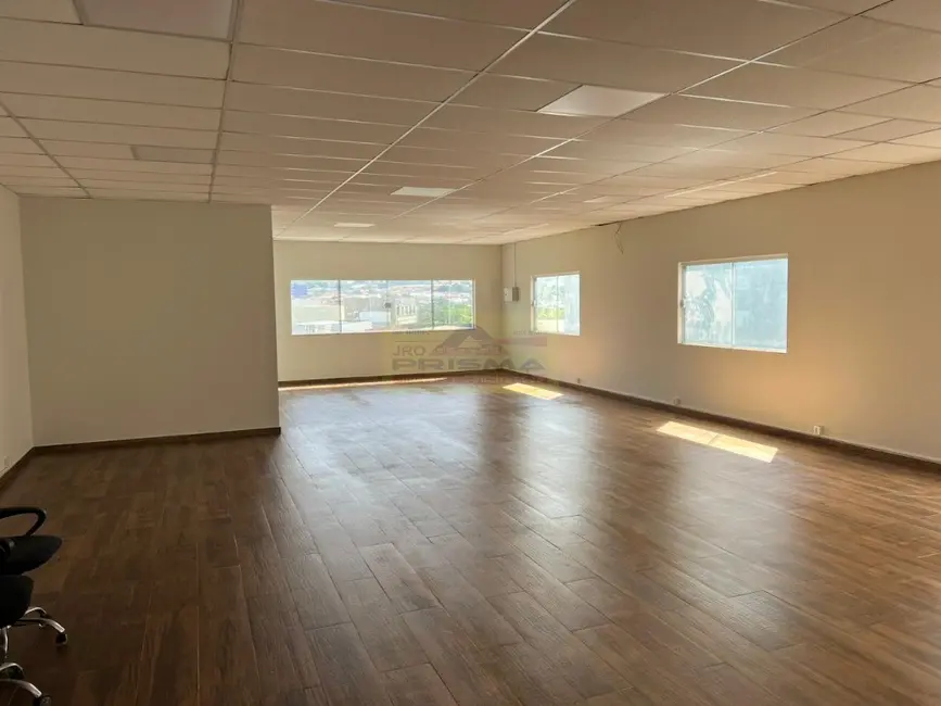 Foto 3 de Sala Comercial para alugar, 137m2 em Itupeva - SP