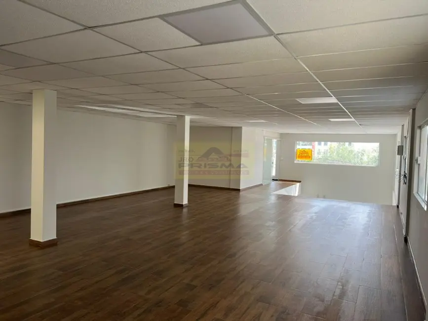 Sala Comercial para alugar, 404m2 em Itupeva - SP - imagem 8 Foto 8 de Sala Comercial para alugar, 404m2 em Itupeva - SP