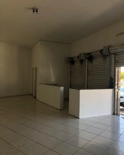 Sala Comercial à venda, 200m2 em Itupeva - SP - imagem 5 Foto 5 de Sala Comercial à venda, 200m2 em Itupeva - SP