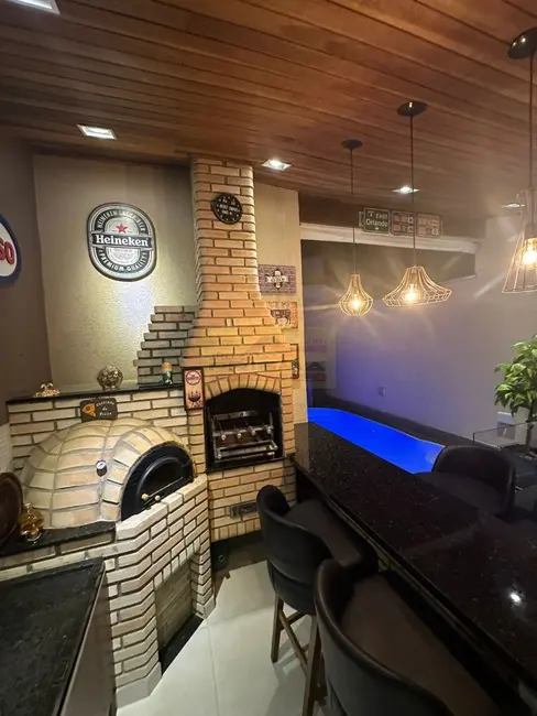 Foto 8 de Casa com 4 quartos à venda, 250m2 em Itupeva - SP