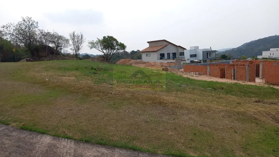 Foto 1 de Terreno / Lote à venda, 1050m2 em Itupeva - SP