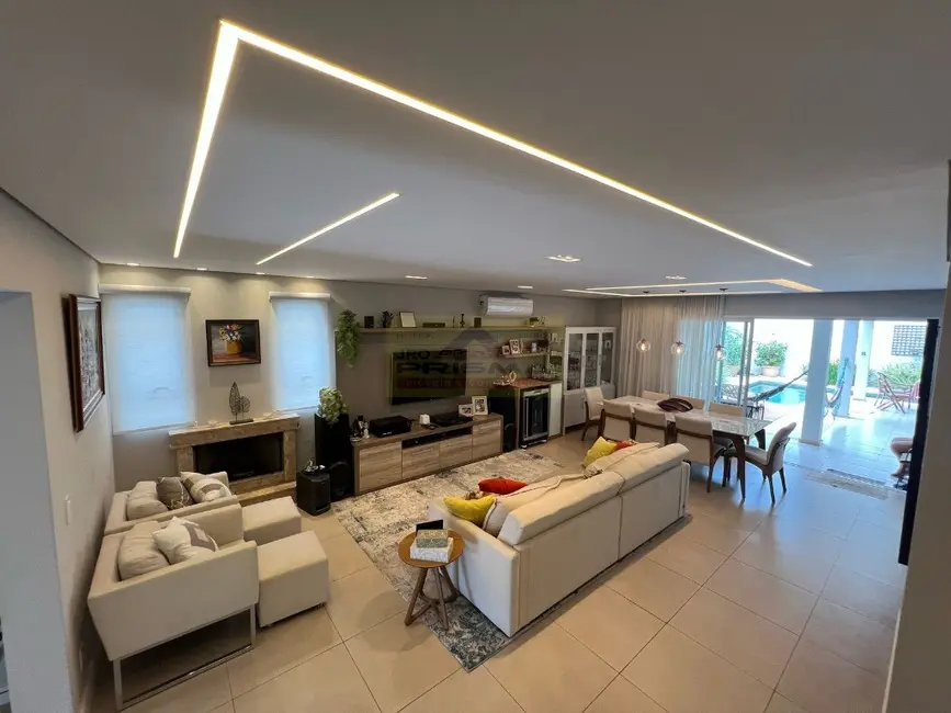 Foto 2 de Casa de Condomínio com 3 quartos à venda, 284m2 em Itupeva - SP