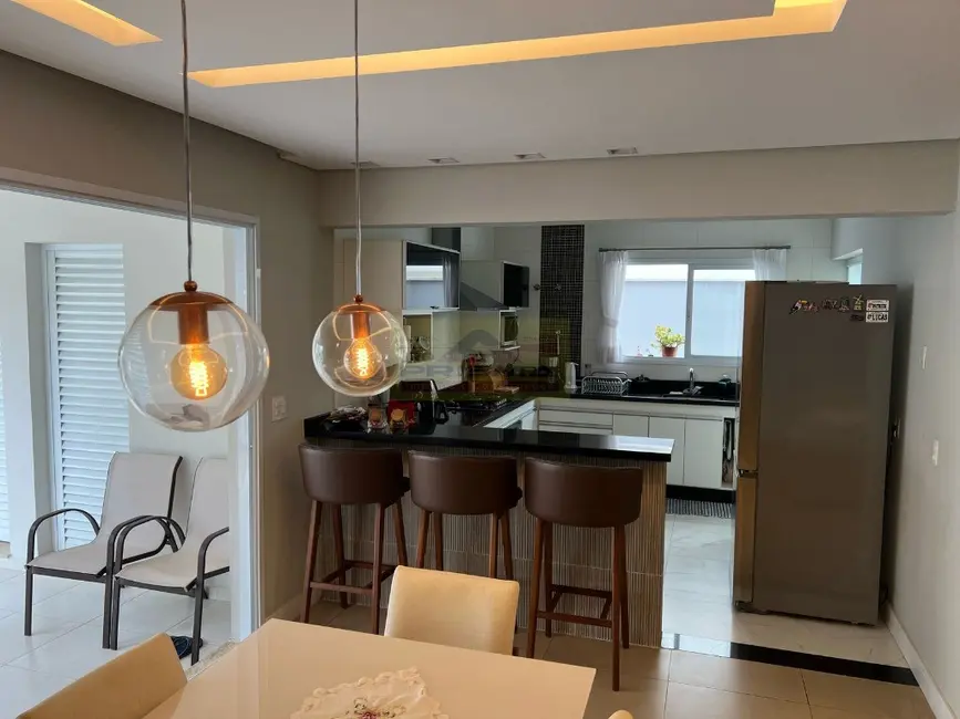 Foto 3 de Casa de Condomínio com 3 quartos à venda, 284m2 em Itupeva - SP