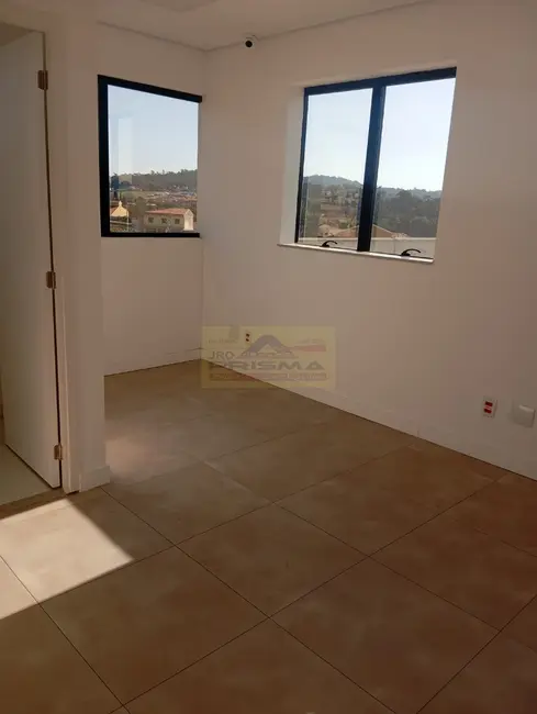 Foto 3 de Sala Comercial para alugar, 42m2 em Itupeva - SP