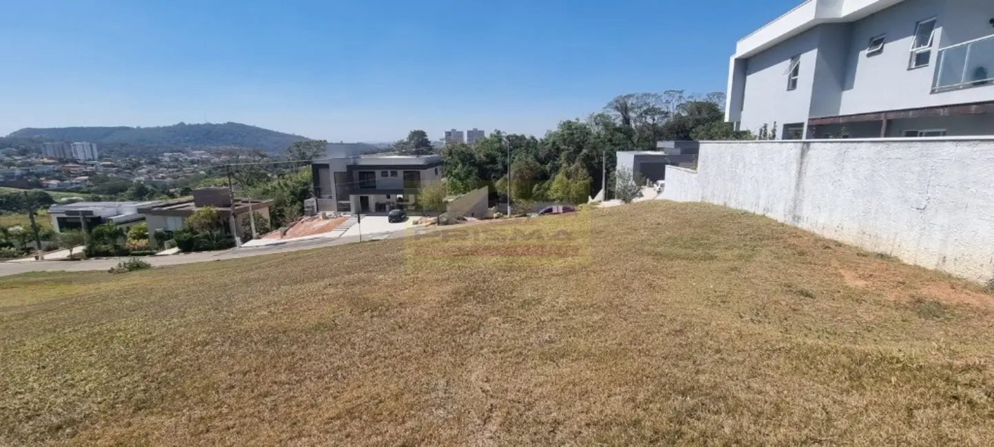 Foto 1 de Terreno / Lote à venda, 858m2 em Itupeva - SP