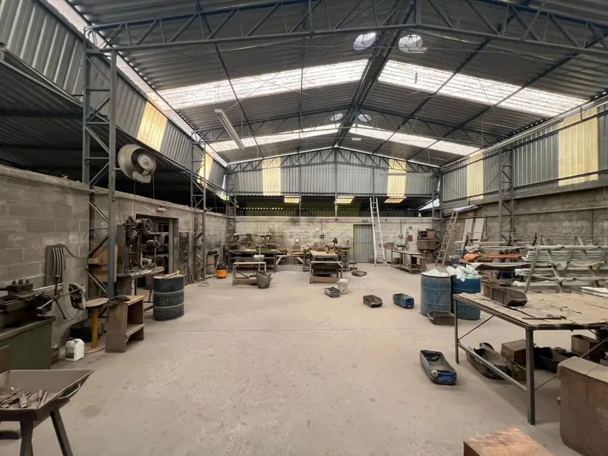 Foto 1 de Armazém / Galpão à venda, 867m2 em Itupeva - SP