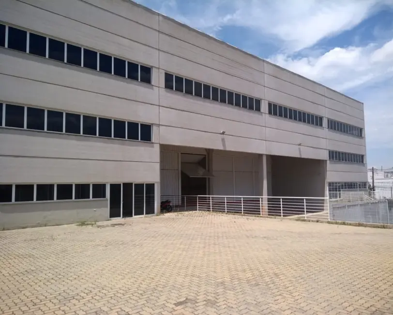 Armazém / Galpão para alugar, 4590m2 em Jundiai - SP - imagem 1 Foto 1 de Armazém / Galpão para alugar, 4590m2 em Jundiai - SP