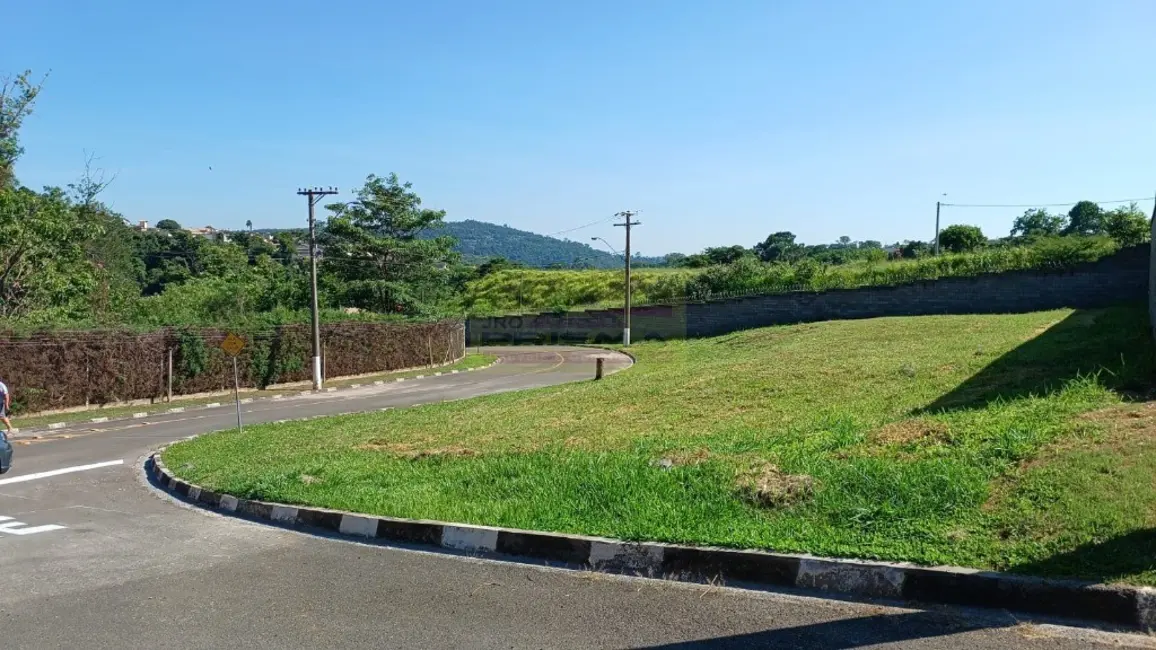 Foto 2 de Terreno / Lote à venda, 897m2 em Itupeva - SP