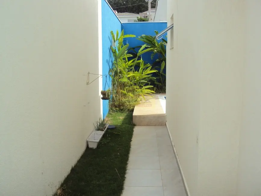 Casa com 3 quartos para alugar, 200m2 em Itupeva - SP - imagem 7 Foto 7 de Casa com 3 quartos para alugar, 200m2 em Itupeva - SP