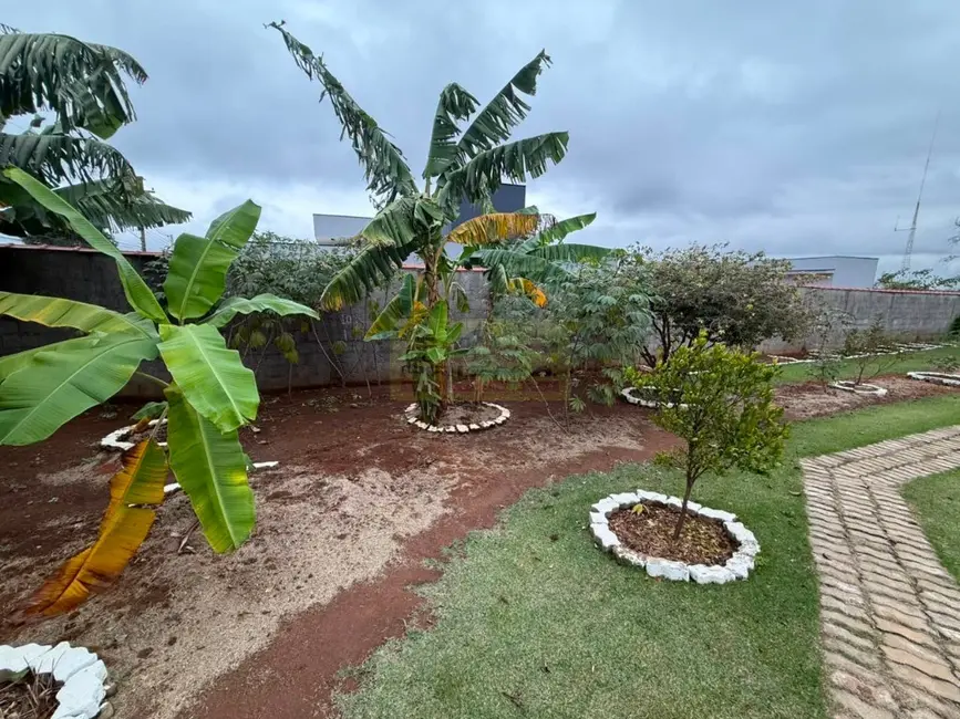 Chácara com 3 quartos à venda, 145m2 em Cabreuva - SP - imagem 5 Foto 5 de Chácara com 3 quartos à venda, 145m2 em Cabreuva - SP