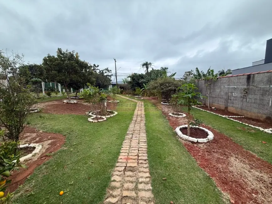 Chácara com 3 quartos à venda, 145m2 em Cabreuva - SP - imagem 7 Foto 7 de Chácara com 3 quartos à venda, 145m2 em Cabreuva - SP
