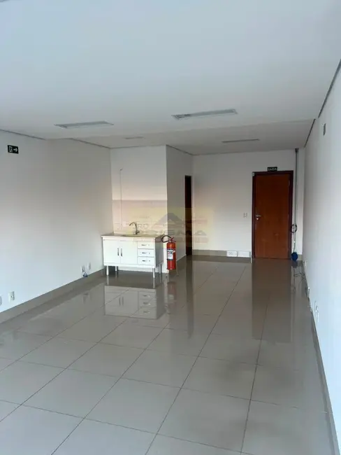 Sala Comercial para alugar, 39m2 em Itupeva - SP - imagem 3 Foto 3 de Sala Comercial para alugar, 39m2 em Itupeva - SP