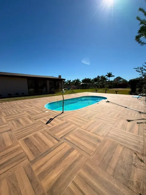 Foto 9 de Chácara com 2 quartos à venda, 220m2 em Jundiai - SP