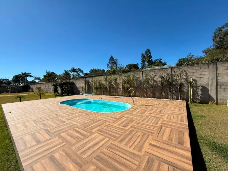 Foto 8 de Chácara com 2 quartos à venda, 220m2 em Jundiai - SP