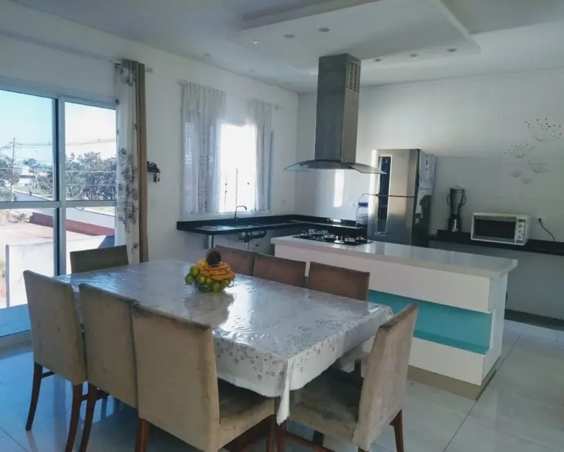 Casa com 3 quartos à venda, 280m2 em Parque Residencial Jundiaí, Jundiai - SP - imagem 9 Foto 9 de Casa com 3 quartos à venda, 280m2 em Parque Residencial Jundiaí, Jundiai - SP