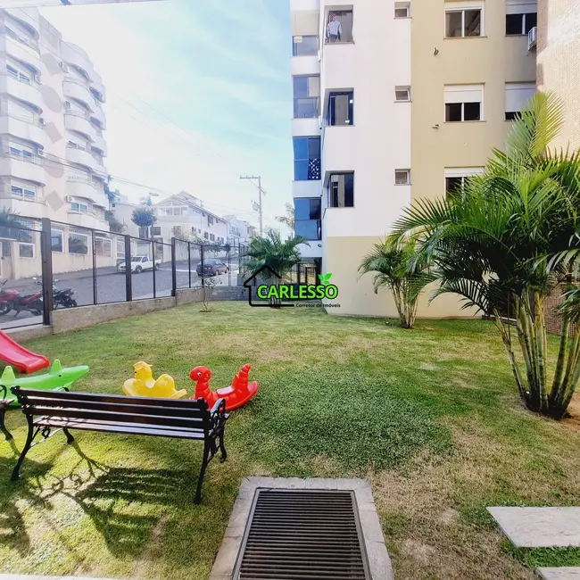 Foto 4 de Apartamento com 3 quartos à venda, 223m2 em Nossa Senhora de Lourdes, Santa Maria - RS