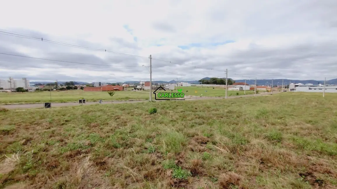 Foto 4 de Terreno / Lote à venda, 330m2 em Pinheiro Machado, Santa Maria - RS