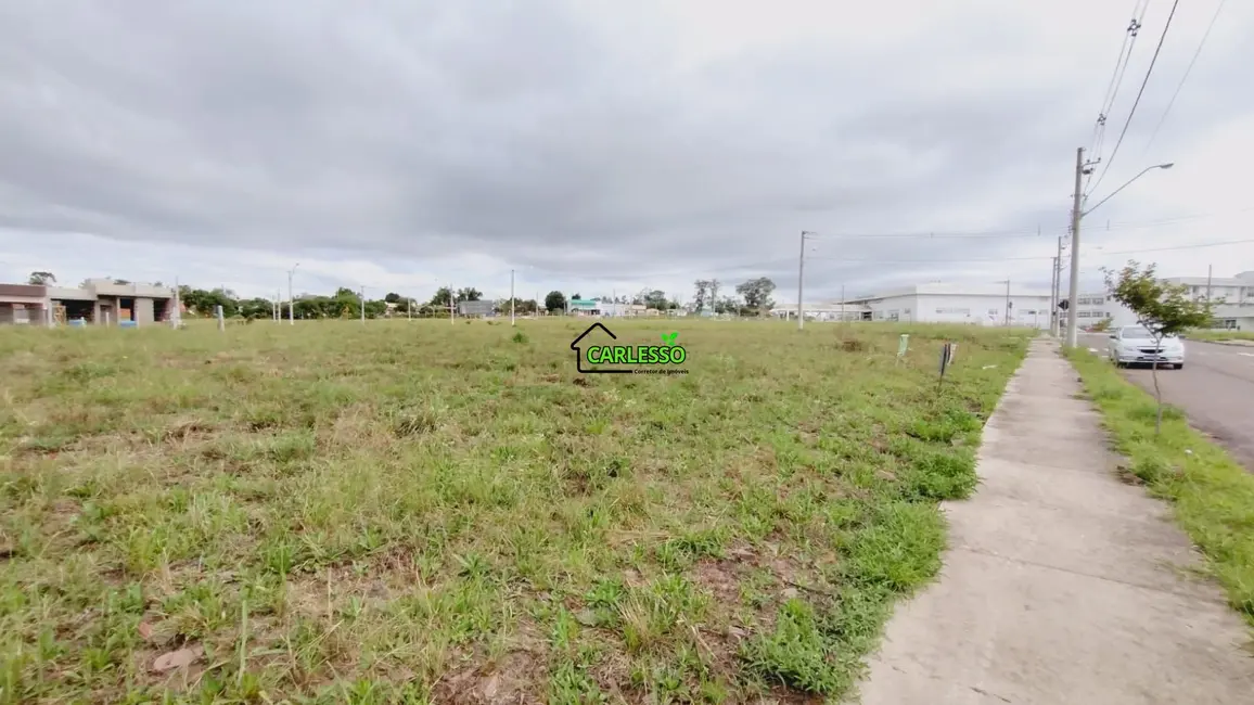 Foto 8 de Terreno / Lote à venda, 330m2 em Pinheiro Machado, Santa Maria - RS