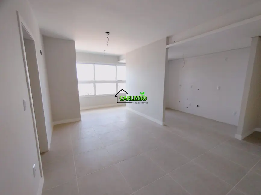 Foto 9 de Apartamento com 2 quartos à venda, 77m2 em Patronato, Santa Maria - RS