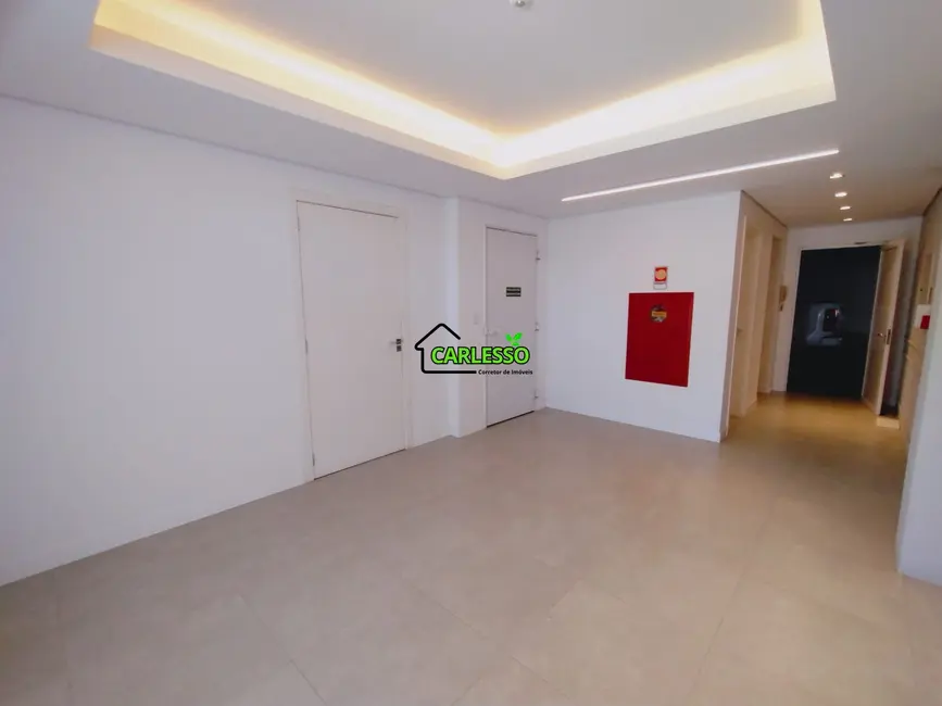 Foto 5 de Cobertura com 3 quartos à venda, 234m2 em Patronato, Santa Maria - RS