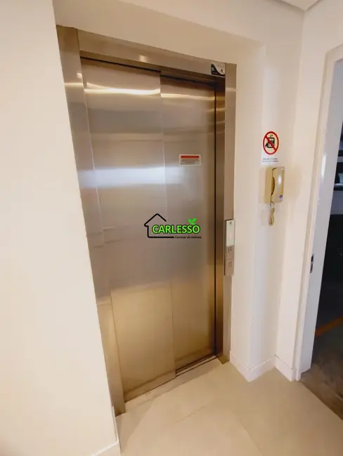 Foto 6 de Cobertura com 3 quartos à venda, 234m2 em Patronato, Santa Maria - RS