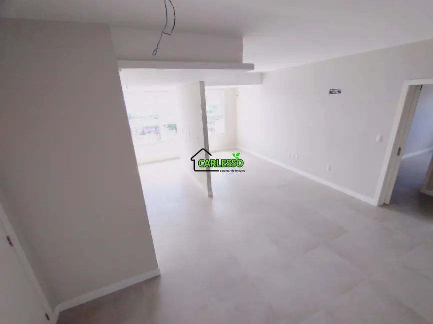 Foto 7 de Cobertura com 3 quartos à venda, 234m2 em Patronato, Santa Maria - RS