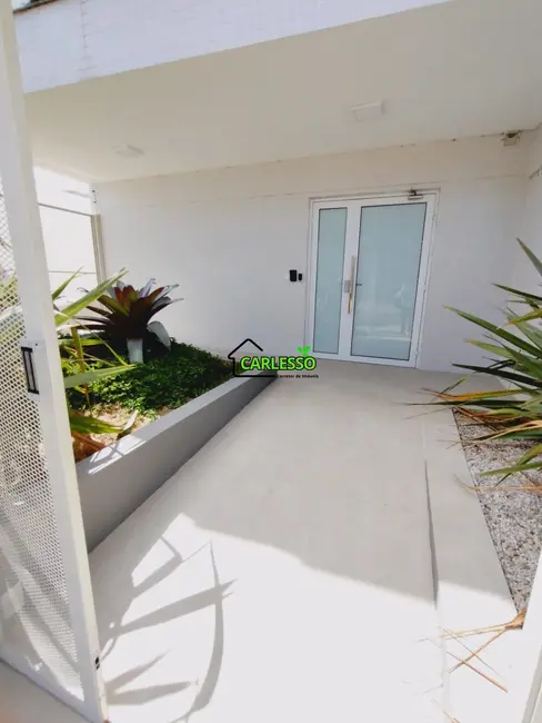 Foto 4 de Cobertura com 3 quartos à venda, 234m2 em Patronato, Santa Maria - RS