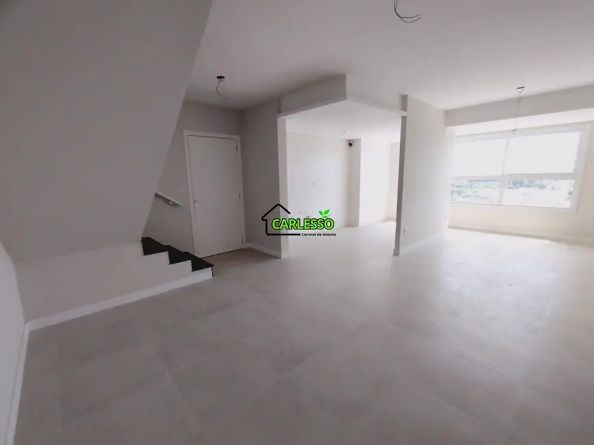 Foto 8 de Cobertura com 3 quartos à venda, 234m2 em Patronato, Santa Maria - RS