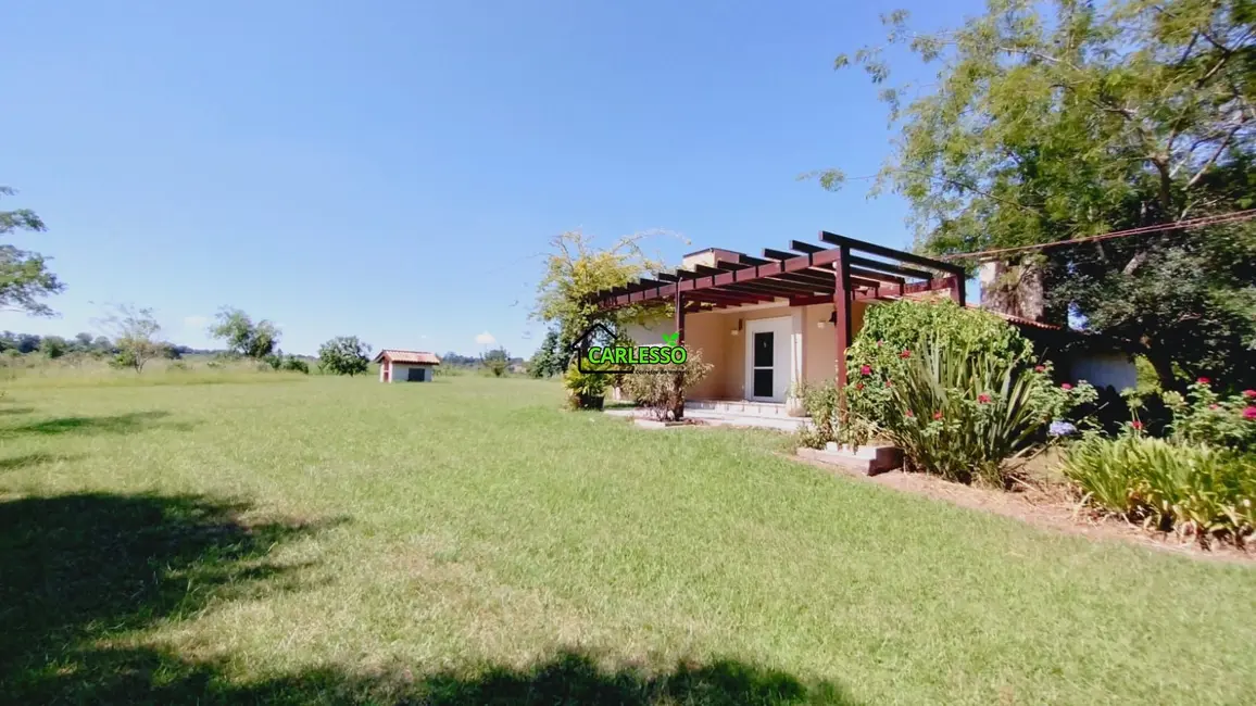 Foto 2 de Chácara com 2 quartos à venda, 70m2 em Dilermando De Aguiar - RS