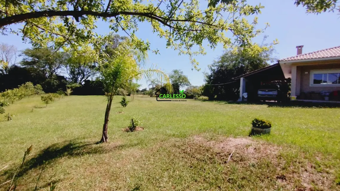 Foto 1 de Chácara com 2 quartos à venda, 70m2 em Dilermando De Aguiar - RS