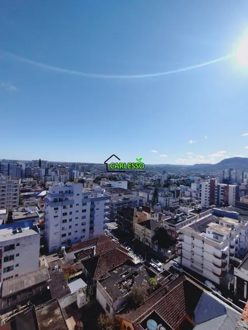 Foto 2 de Apartamento com 3 quartos à venda, 110m2 em Bonfim, Santa Maria - RS