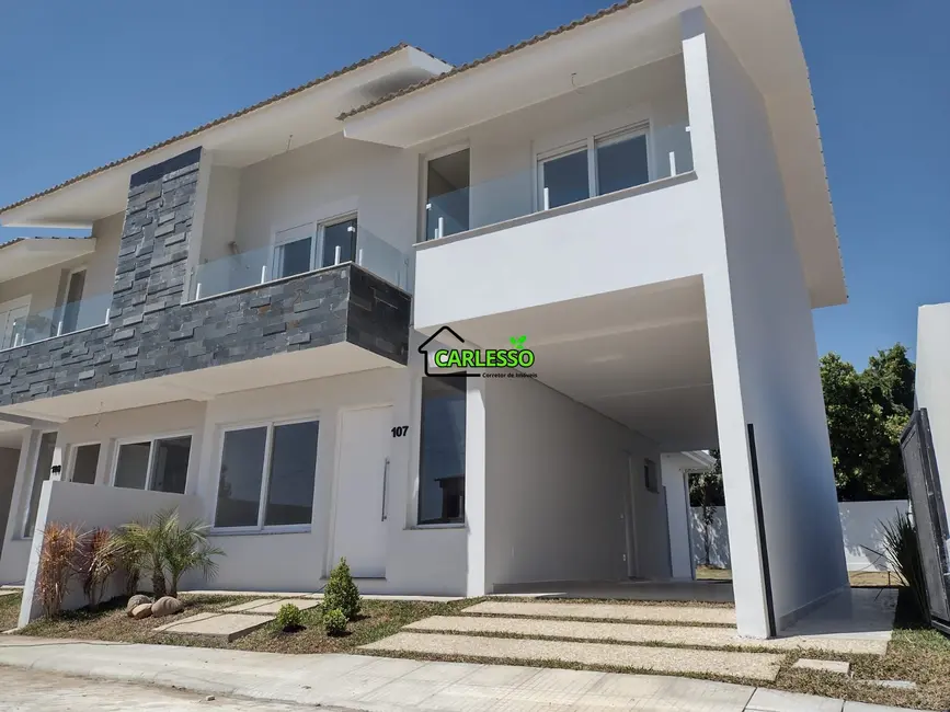 Casa com 3 quartos à venda, 153m2 em Camobi, Santa Maria - RS - imagem 2 Foto 2 de Casa com 3 quartos à venda, 153m2 em Camobi, Santa Maria - RS