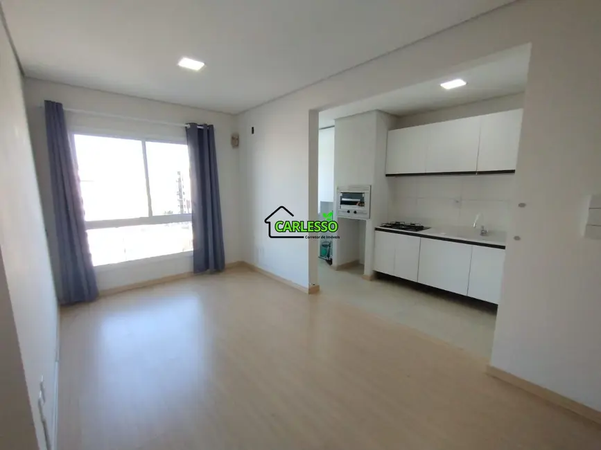 Foto 4 de Apartamento com 2 quartos à venda, 56m2 em Nossa Senhora das Dores, Santa Maria - RS