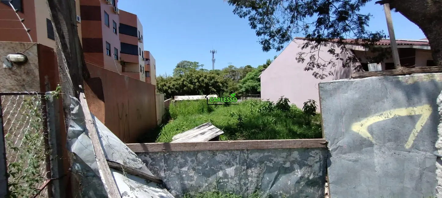 Foto 3 de Terreno / Lote à venda, 330m2 em Nonoai, Santa Maria - RS