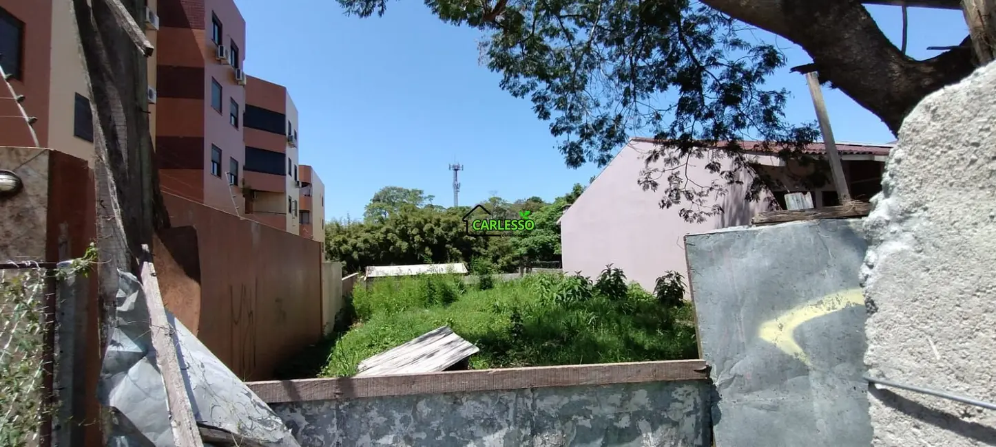 Foto 2 de Terreno / Lote à venda, 330m2 em Nonoai, Santa Maria - RS