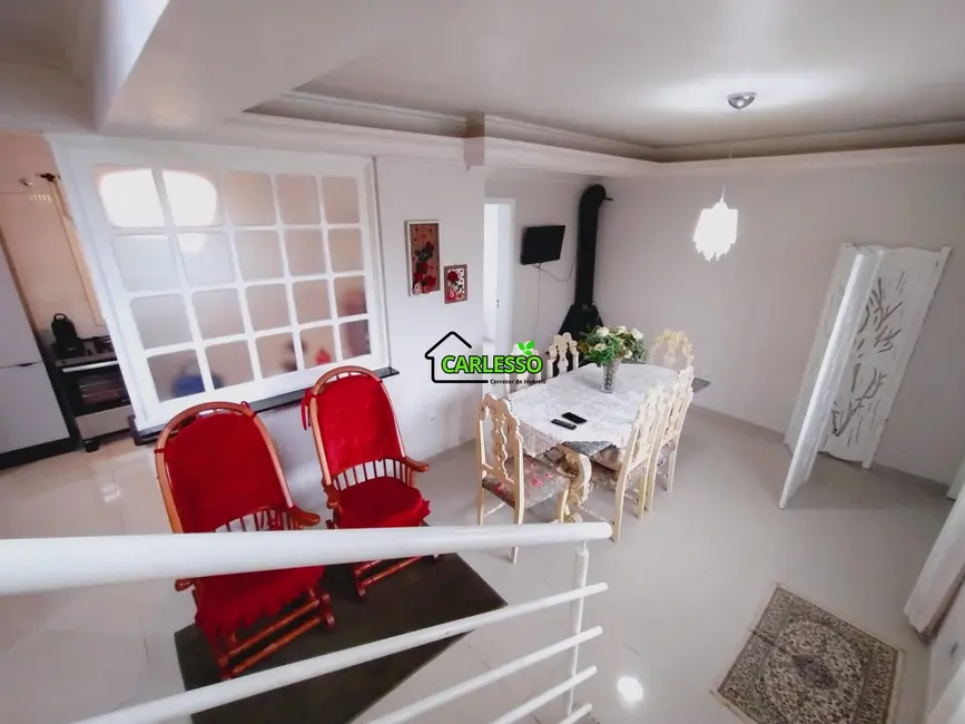 Foto 6 de Casa com 3 quartos à venda, 146m2 em Nossa Senhora do Rosário, Santa Maria - RS