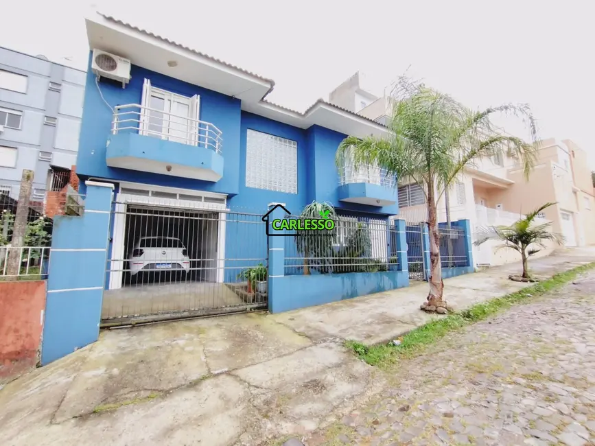 Foto 2 de Casa com 3 quartos à venda, 146m2 em Nossa Senhora do Rosário, Santa Maria - RS