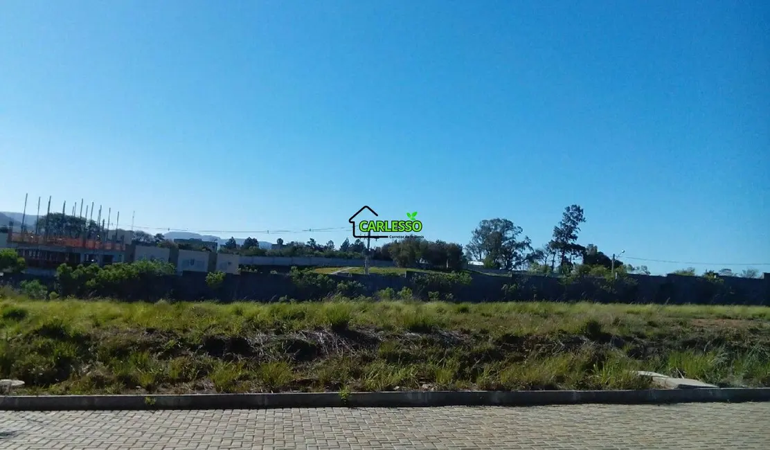 Foto 1 de Terreno / Lote à venda, 405m2 em Camobi, Santa Maria - RS