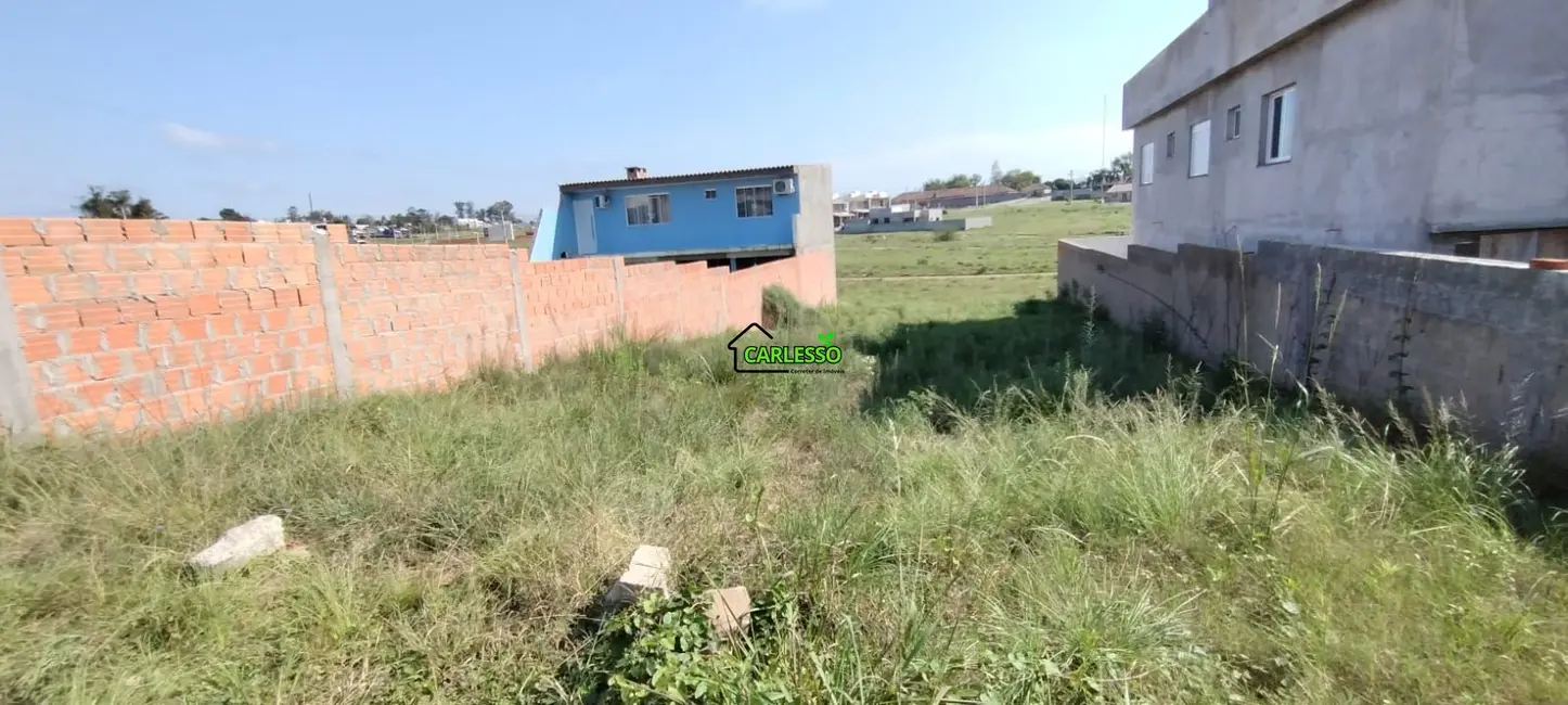 Foto 3 de Terreno / Lote à venda, 330m2 em Pinheiro Machado, Santa Maria - RS