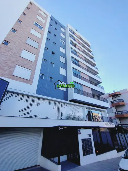 Foto 2 de Apartamento com 2 quartos à venda, 77m2 em Nossa Senhora de Fátima, Santa Maria - RS