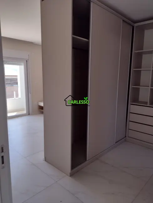 Casa com 3 quartos à venda, 153m2 em Camobi, Santa Maria - RS - imagem 8 Foto 8 de Casa com 3 quartos à venda, 153m2 em Camobi, Santa Maria - RS