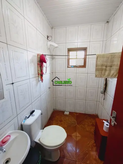 Chácara com 2 quartos à venda, 80m2 em Sao Martinho Da Serra - RS - imagem 9 Foto 9 de Chácara com 2 quartos à venda, 80m2 em Sao Martinho Da Serra - RS