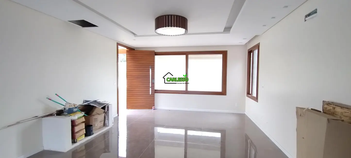 Casa com 2 quartos à venda, 233m2 em Tomazetti, Santa Maria - RS - imagem 7 Foto 7 de Casa com 2 quartos à venda, 233m2 em Tomazetti, Santa Maria - RS