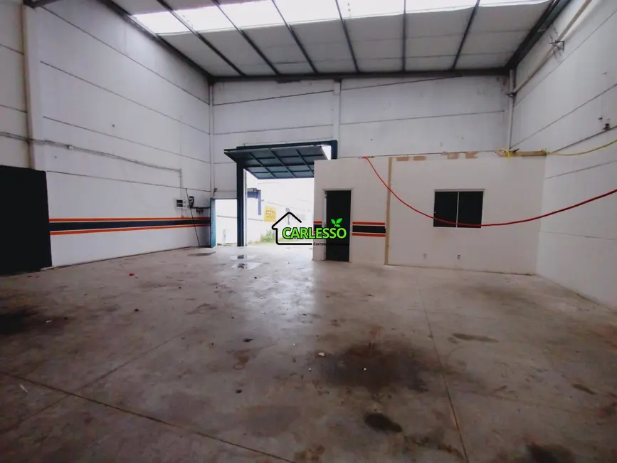Foto 7 de Armazém / Galpão com 4 quartos para alugar, 275m2 em São José, Santa Maria - RS