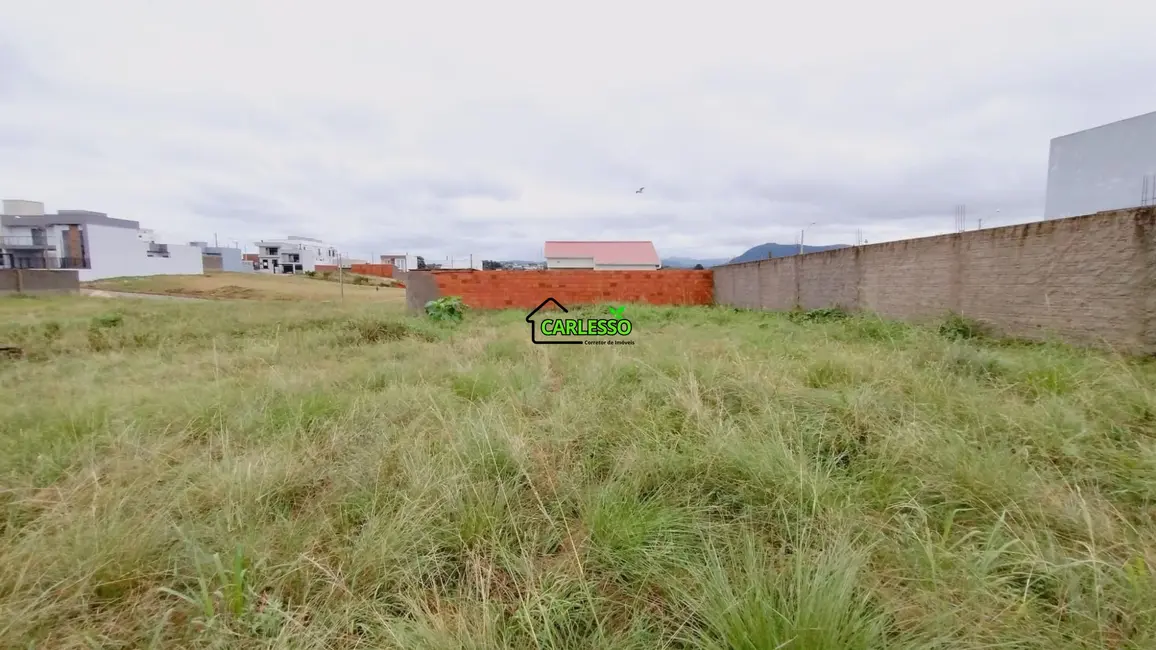 Foto 4 de Terreno / Lote à venda, 315m2 em Pinheiro Machado, Santa Maria - RS