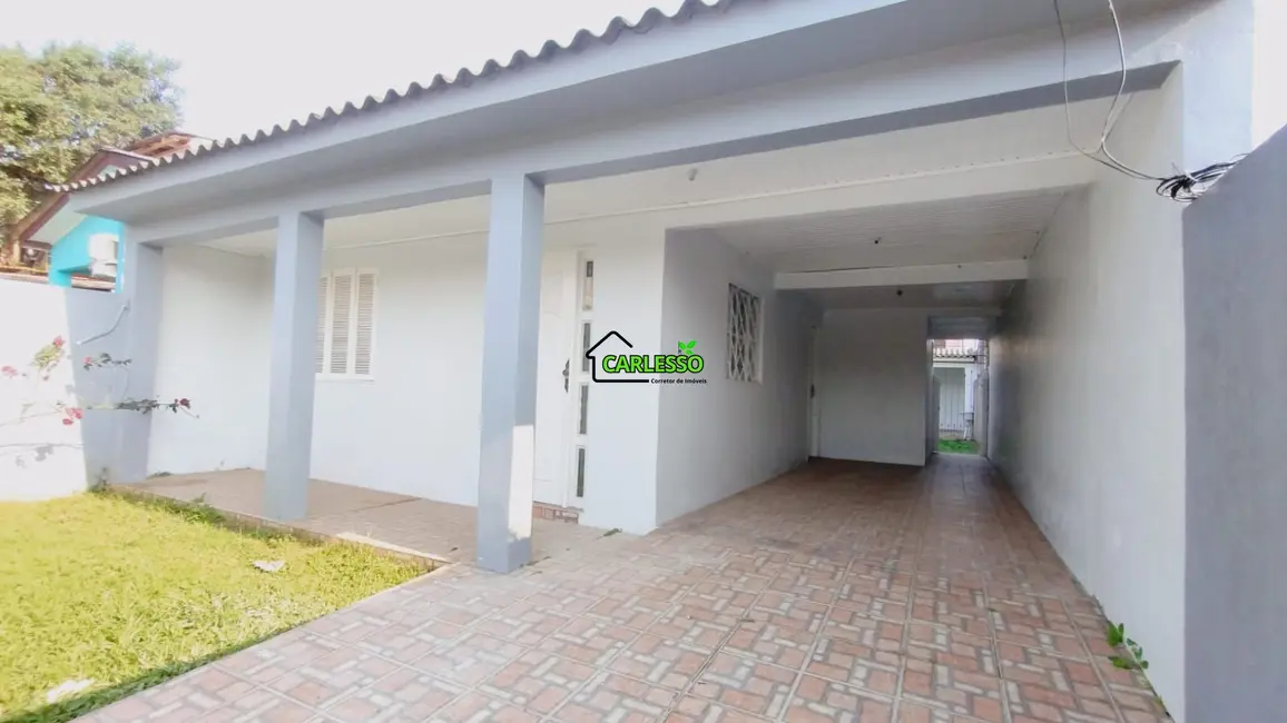 Casa com 2 quartos à venda, 127m2 em Tancredo Neves, Santa Maria - RS - imagem 1 Foto 1 de Casa com 2 quartos à venda, 127m2 em Tancredo Neves, Santa Maria - RS