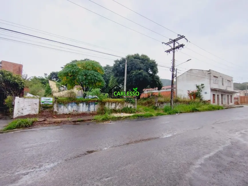 Foto 1 de Terreno / Lote à venda, 2668m2 em Itararé, Santa Maria - RS