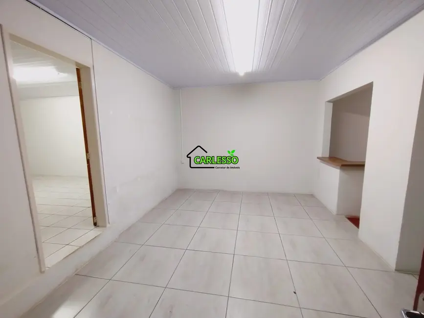 Foto 5 de Casa com 1 quarto para alugar, 55m2 em Santa Maria - RS